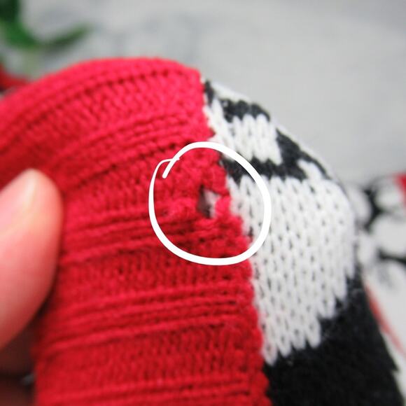 DAISYS BOUTIQUE Elk Reindeer Long Sleeves Knit Christmas Cardigan Sweater Medium - Picture 12 of 13